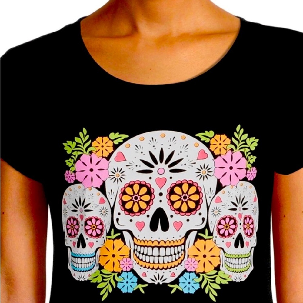 Sugar Skull Graphic Black Short Sleeve Tee Crew Neck Medium